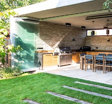 Náhled Live in Your Garden