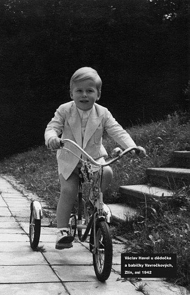 Náhled Dálkový výslech: rozhovor s Karlem Hvížďalou/Václav Havel