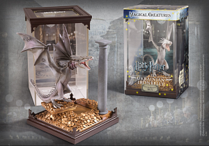 Harry Potter: Magical Creatures Drak ukrajinský železnobřichý 18 cm
