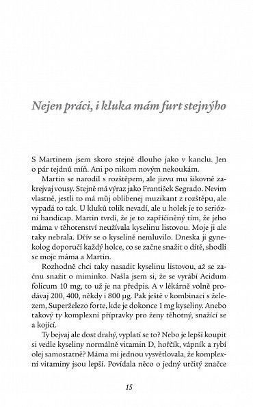 Náhled Zuzka v šatech svátečních