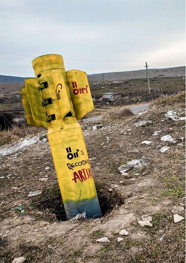 Náhled Poslední zapálí vesnici - Válka v Náhorním Karabachu