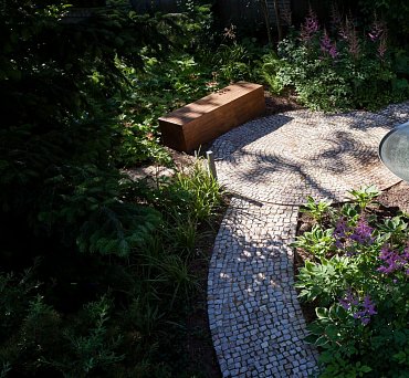 Náhled Live in Your Garden