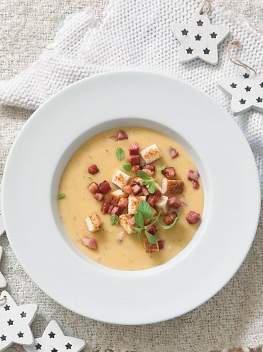 Náhled Slunečná kuchařka. 70 tradičních pokrmů z hospody na statku Slunečná