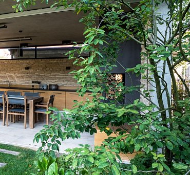 Náhled Live in Your Garden