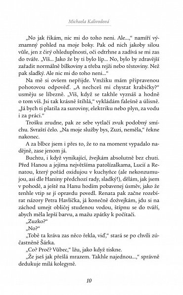 Náhled Zuzka v šatech svátečních